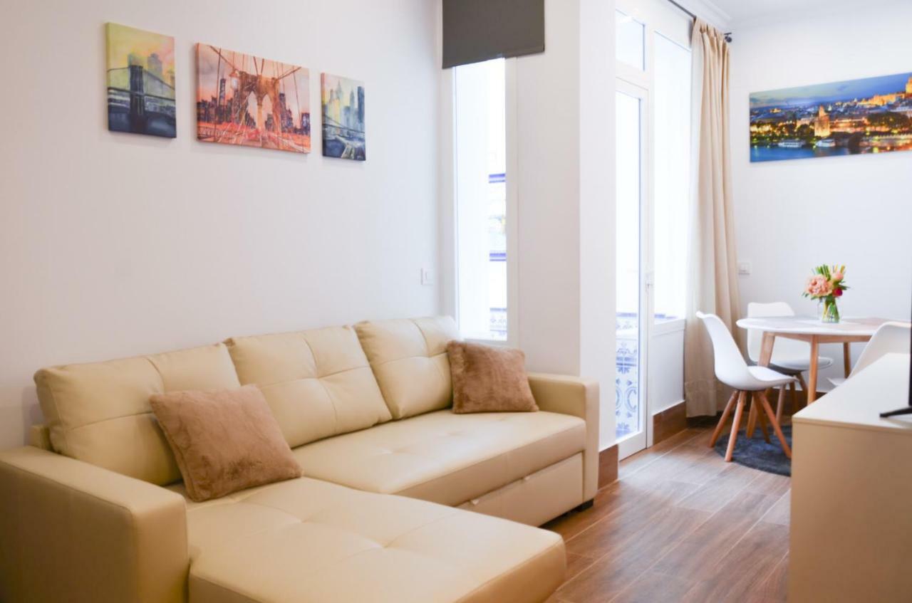 Apartamento San Jacinto III Sevilla Exterior foto